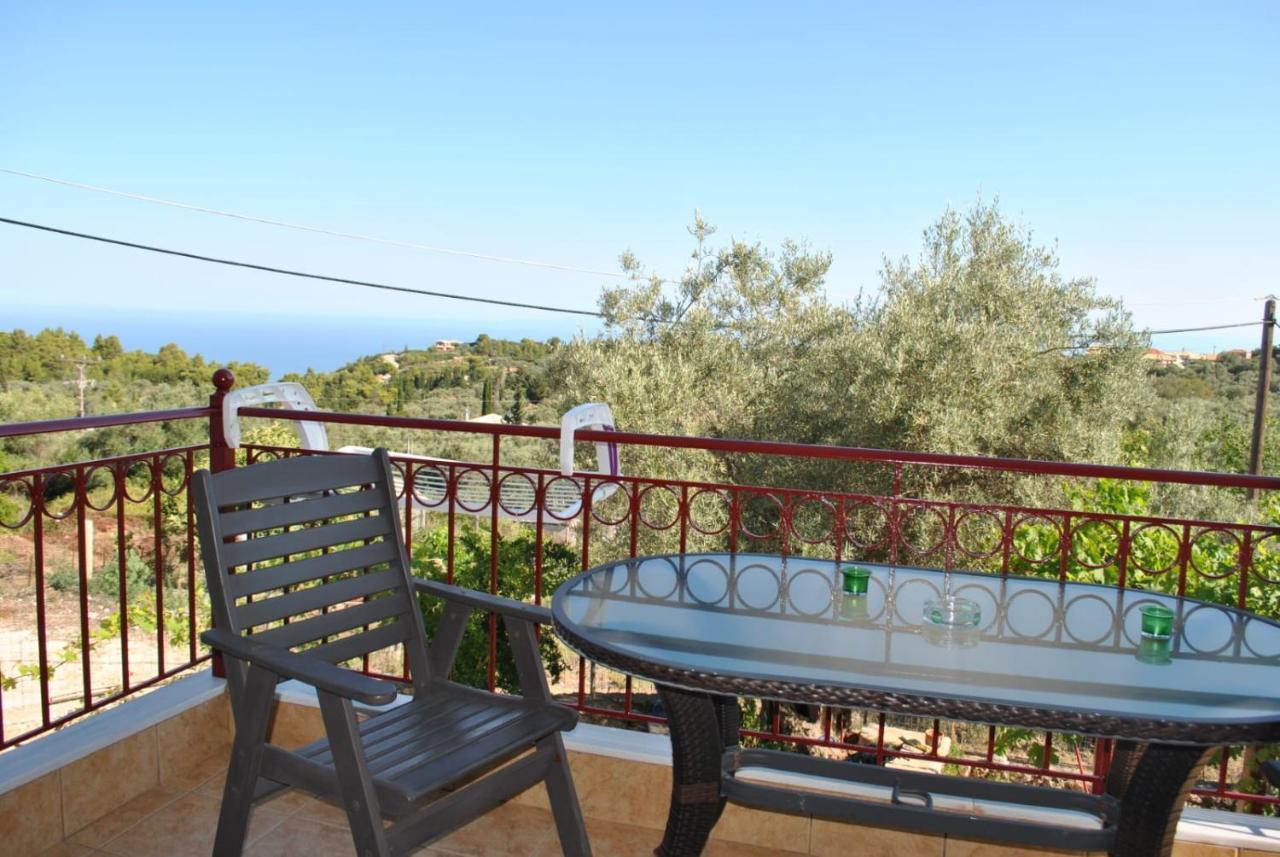 Monika Lefkada Hotel Tsoukaladhes Exterior photo
