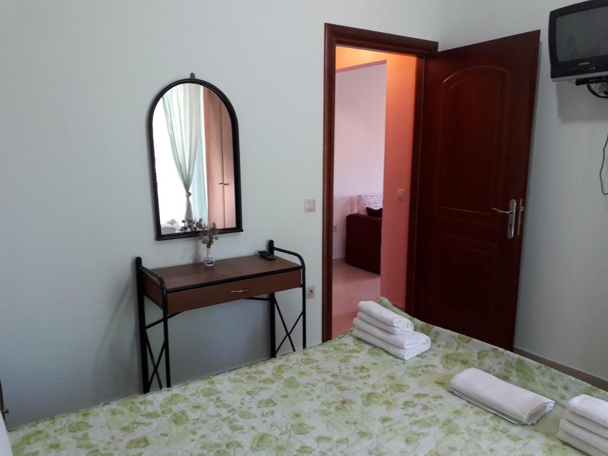 Monika Lefkada Hotel Tsoukaladhes Exterior photo